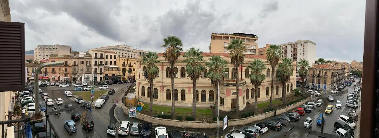 Apartmán Home.70 Carini Palermo