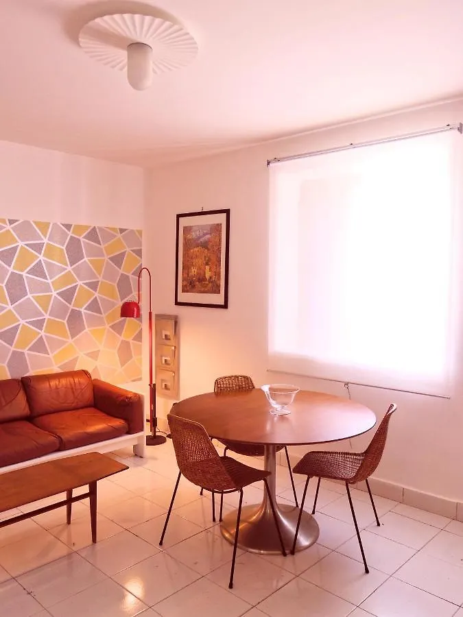 Home.70 Carini Palermo